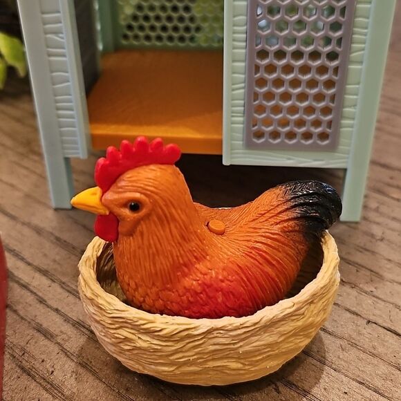 Garden Playset with Chicken and Farm Accessories - Picture 4 of 7